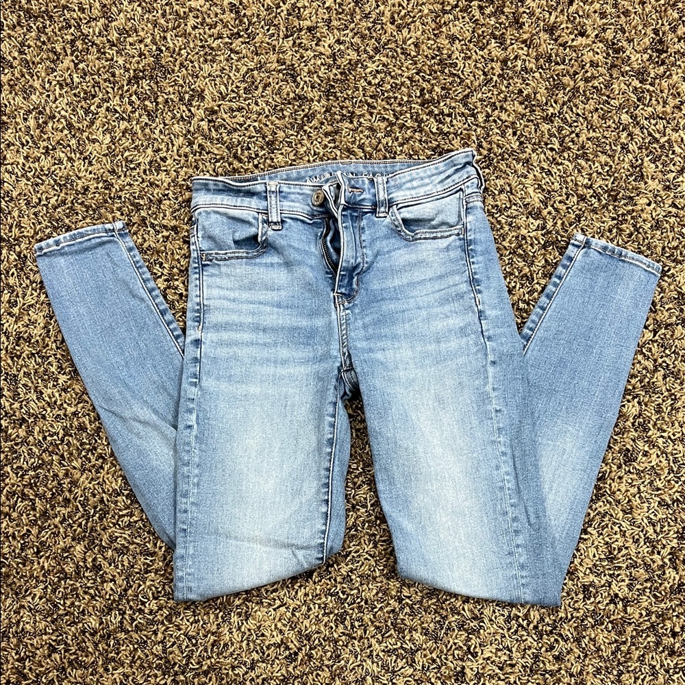 American Eagle Light Blue Skinny Jeans - Size 4